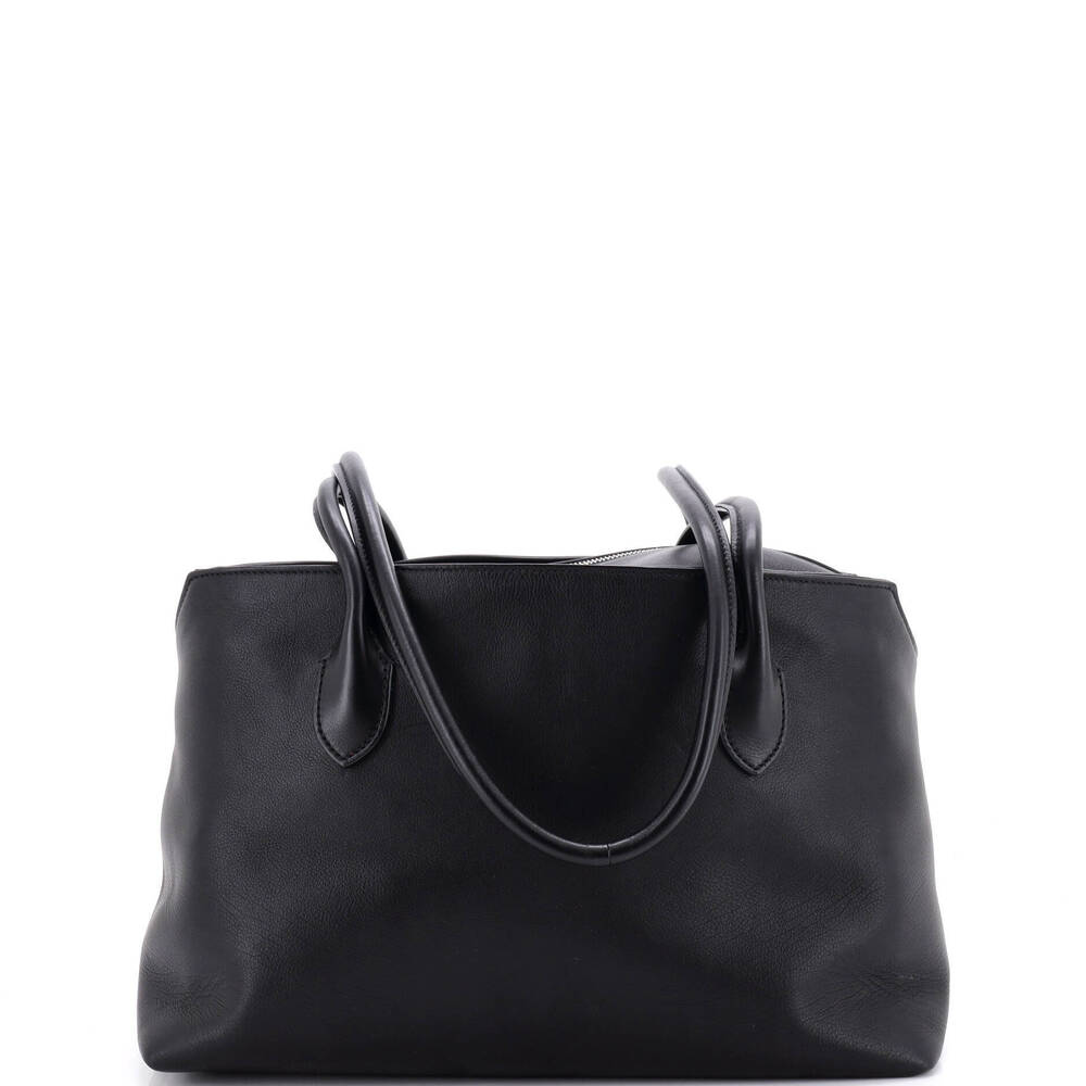 The Row Terrasse Shoulder Bag Leather